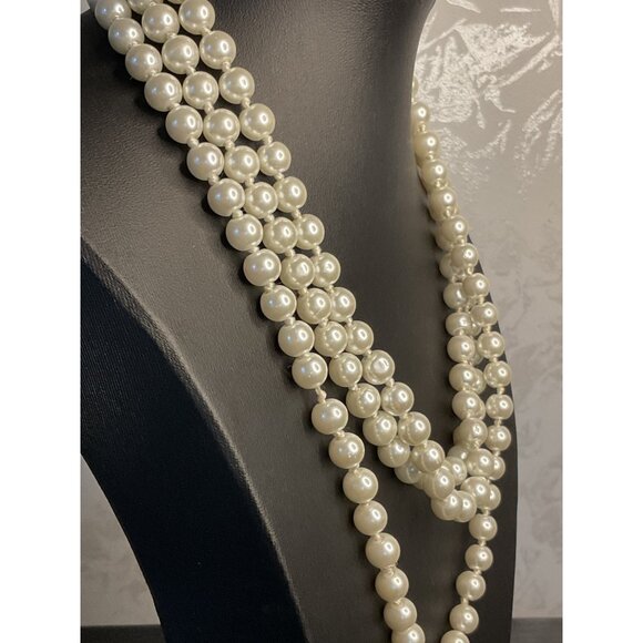 Extra Long Elegant Faux Pearl Layering Necklace - Picture 2 of 3
